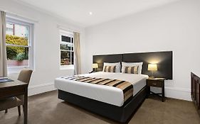 Quest Gordon Place Hotel Melbourne